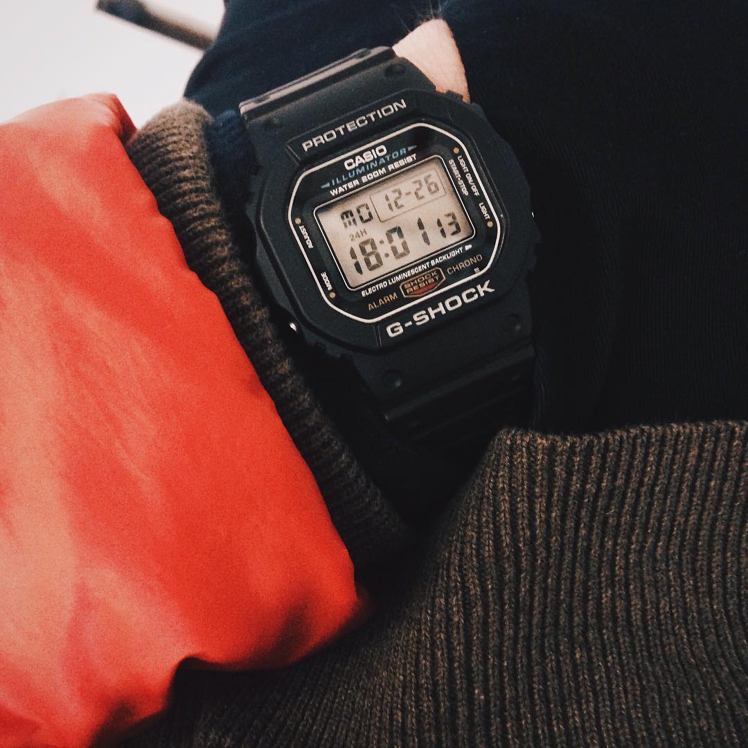 CASIO G-SHOCK DW 5600E-1